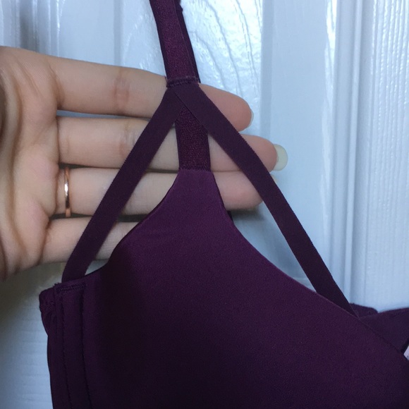 Victoria’s Secret Bra - Picture 2 of 3